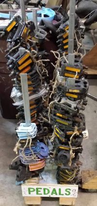 Pedals.jpg